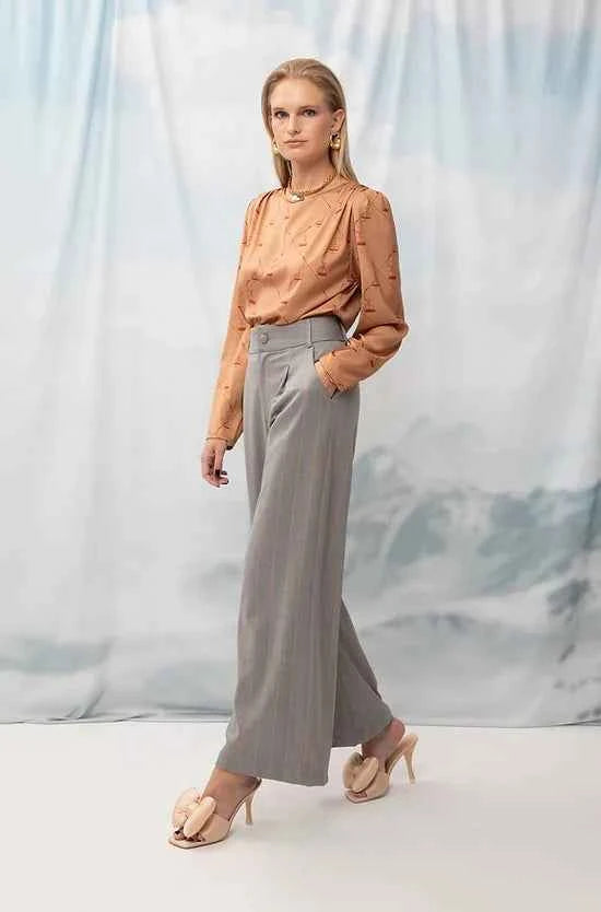 Wide-Leg Pleated Pants Gray Stripes