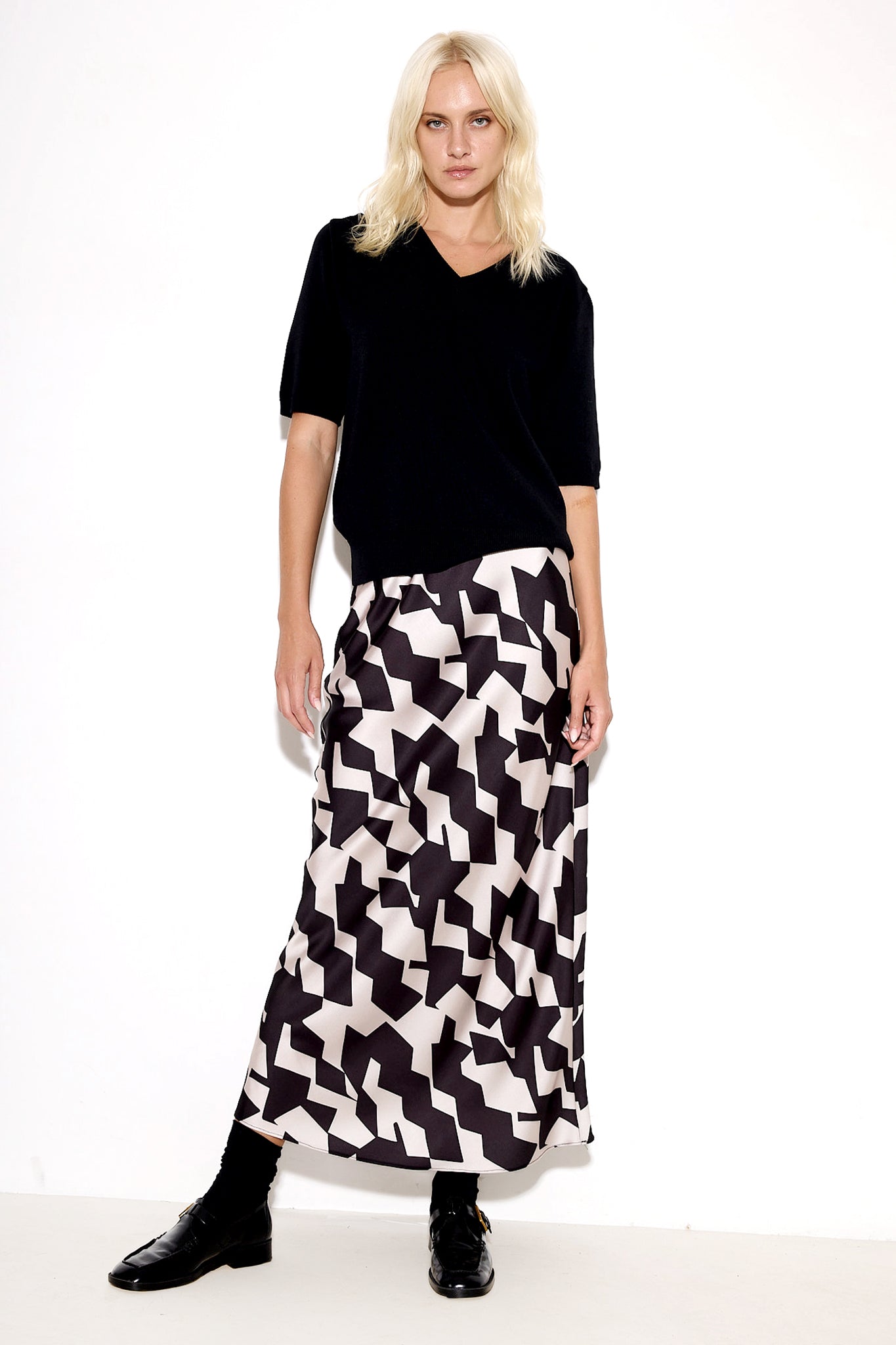 Knit V-Neck Top - Andreakou Concept Store