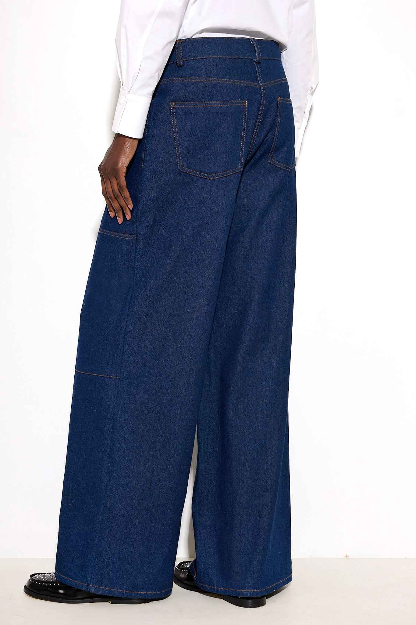 Jeans Trousers with Square Pockets for Stylish Comfort