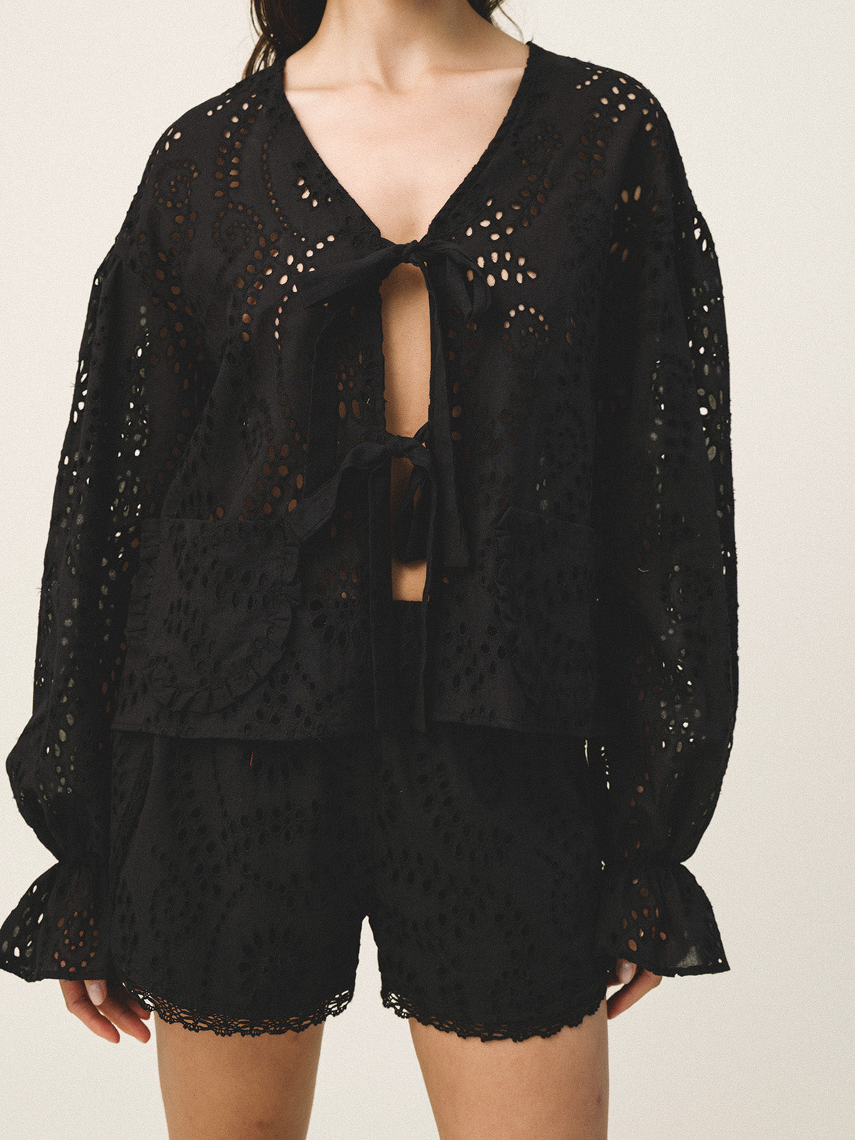 NAMI Broderie Anglaise Top - Andreakou Concept Store