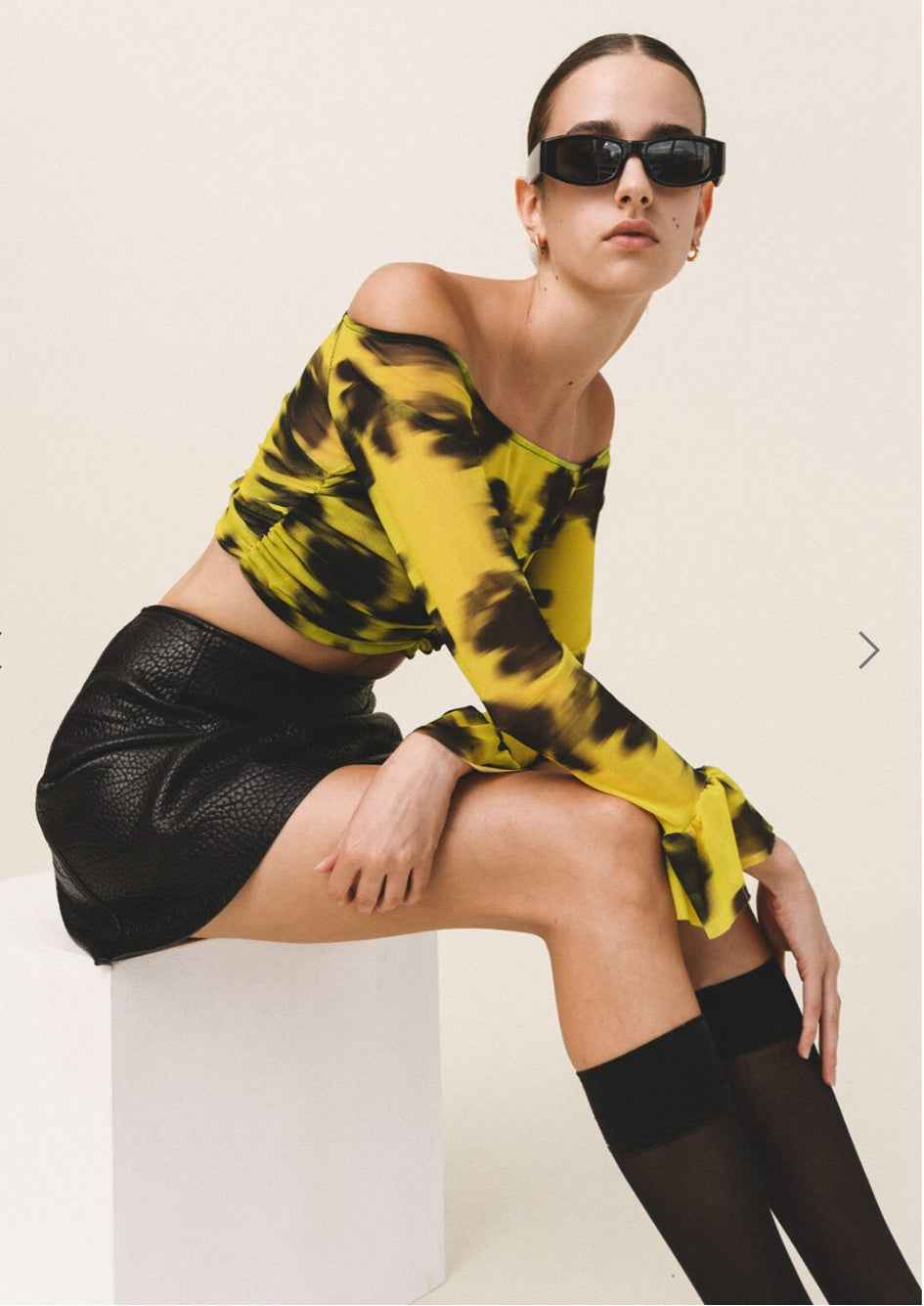 AURORA Mesh Crop Top