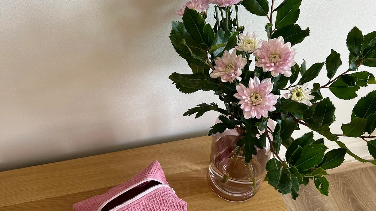 Makeup Bag Cupcake Charm - Andreakou Concept Store