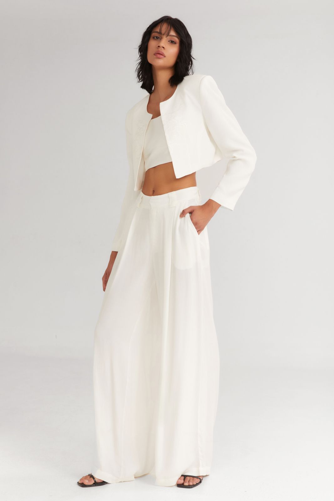 The Crunchy Cropped Blazer - Andreakou Concept Store