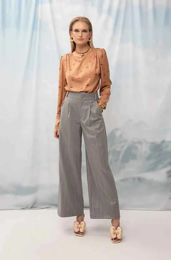 Wide-Leg Pleated Pants Gray Stripes