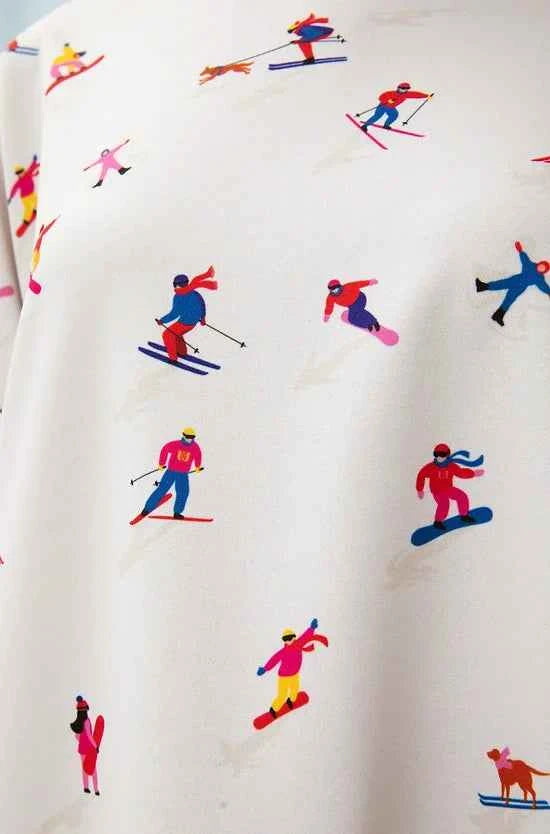 Oversized Printed Sweater Skiers