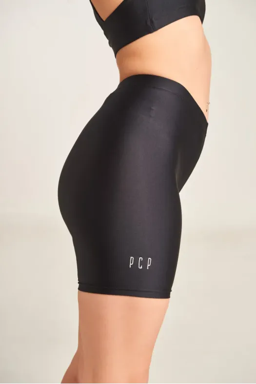 Malou Shiny Shorts - Andreakou Concept Store
