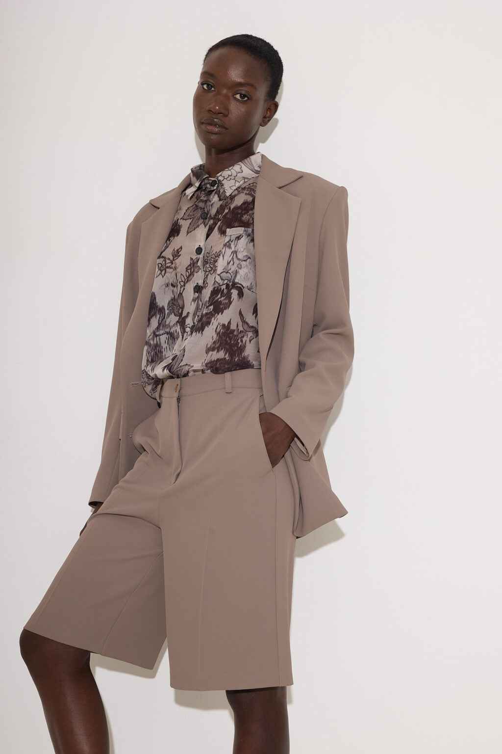 Crepe Long Shorts - Elephant