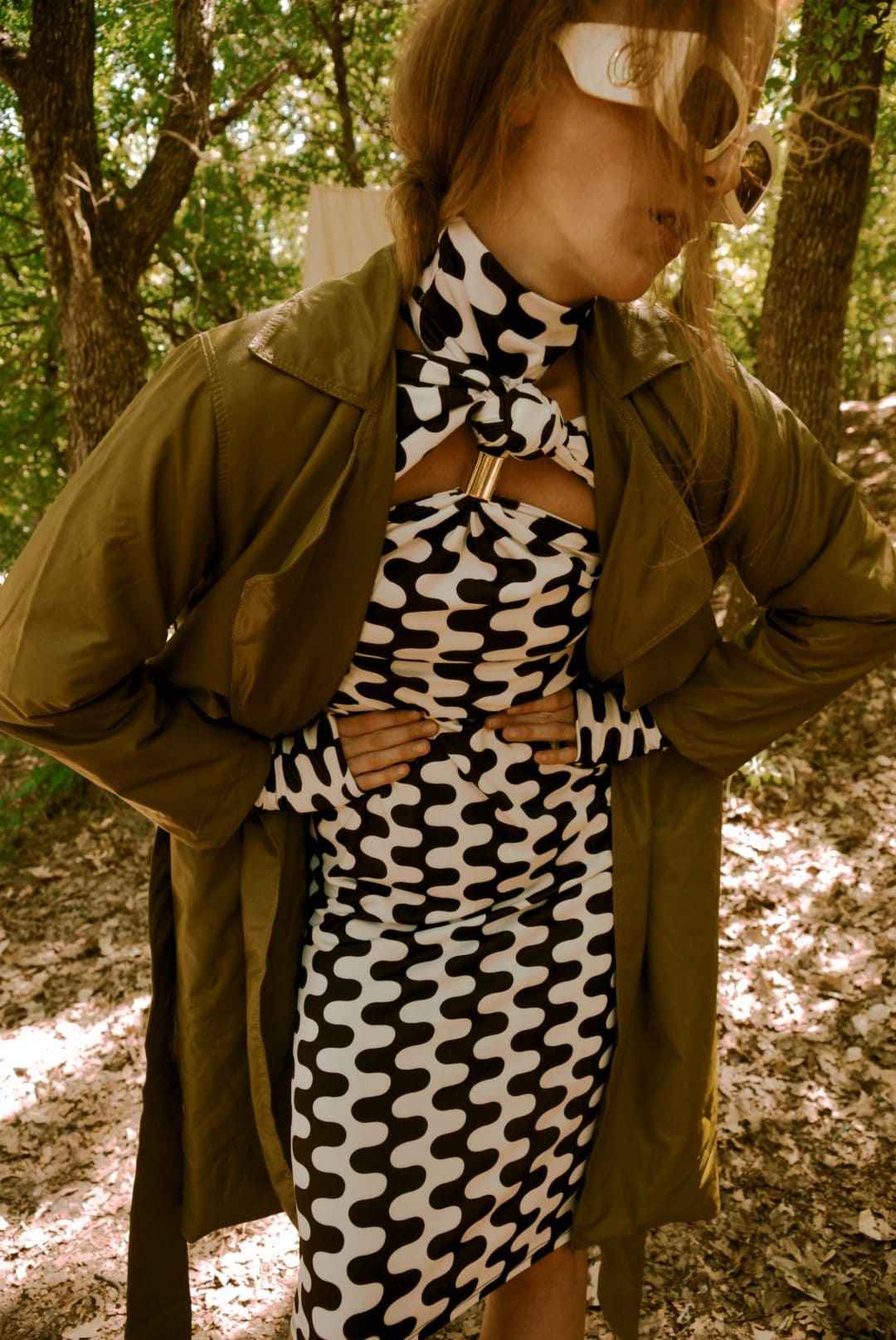 Bolero Curved Stripes Print