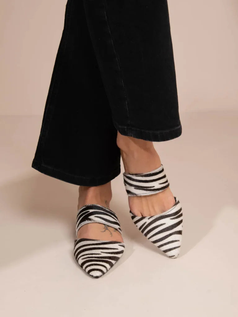 Bianconero Γυναικεία Δερμάτινα Mules Ζεβρέ - Andreakou Concept Store