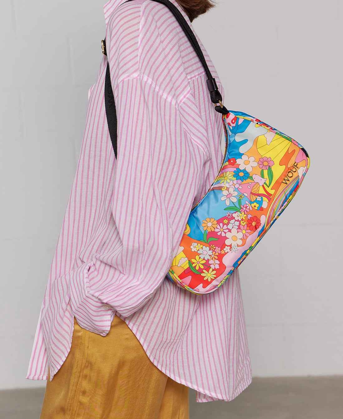 Magic Trip Shoulder Bag