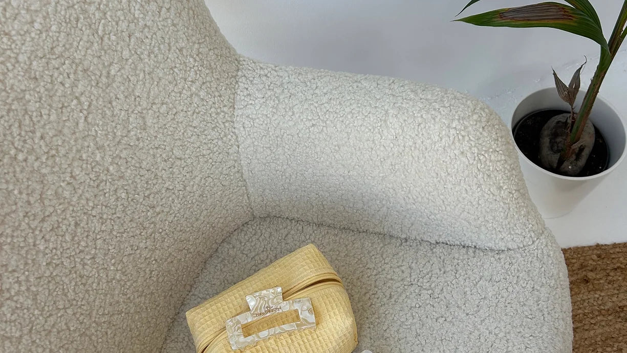 Makeup Bag Icy Banana - Andreakou Concept Store