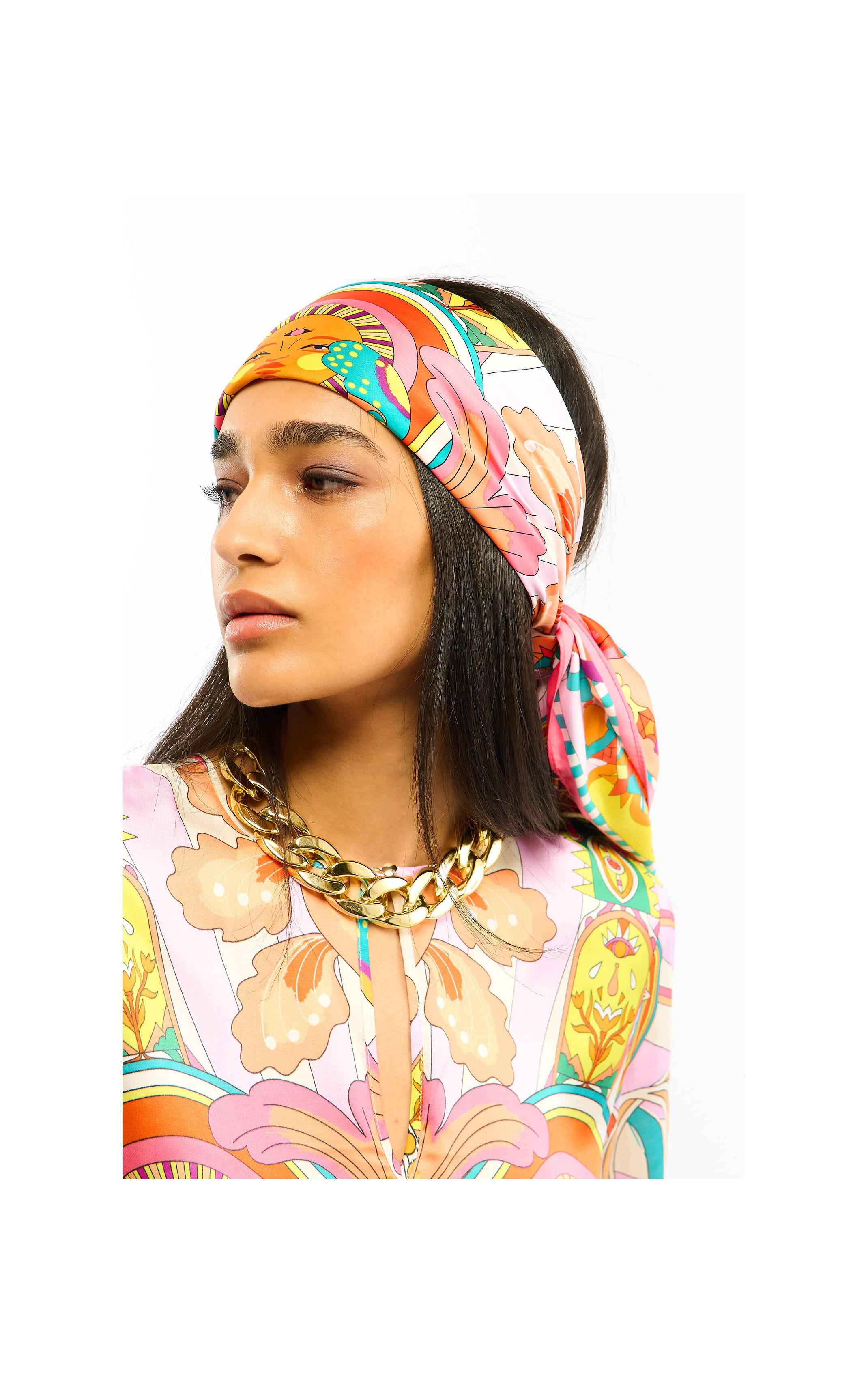 Medium Scarf Enchanted – Psychedelic