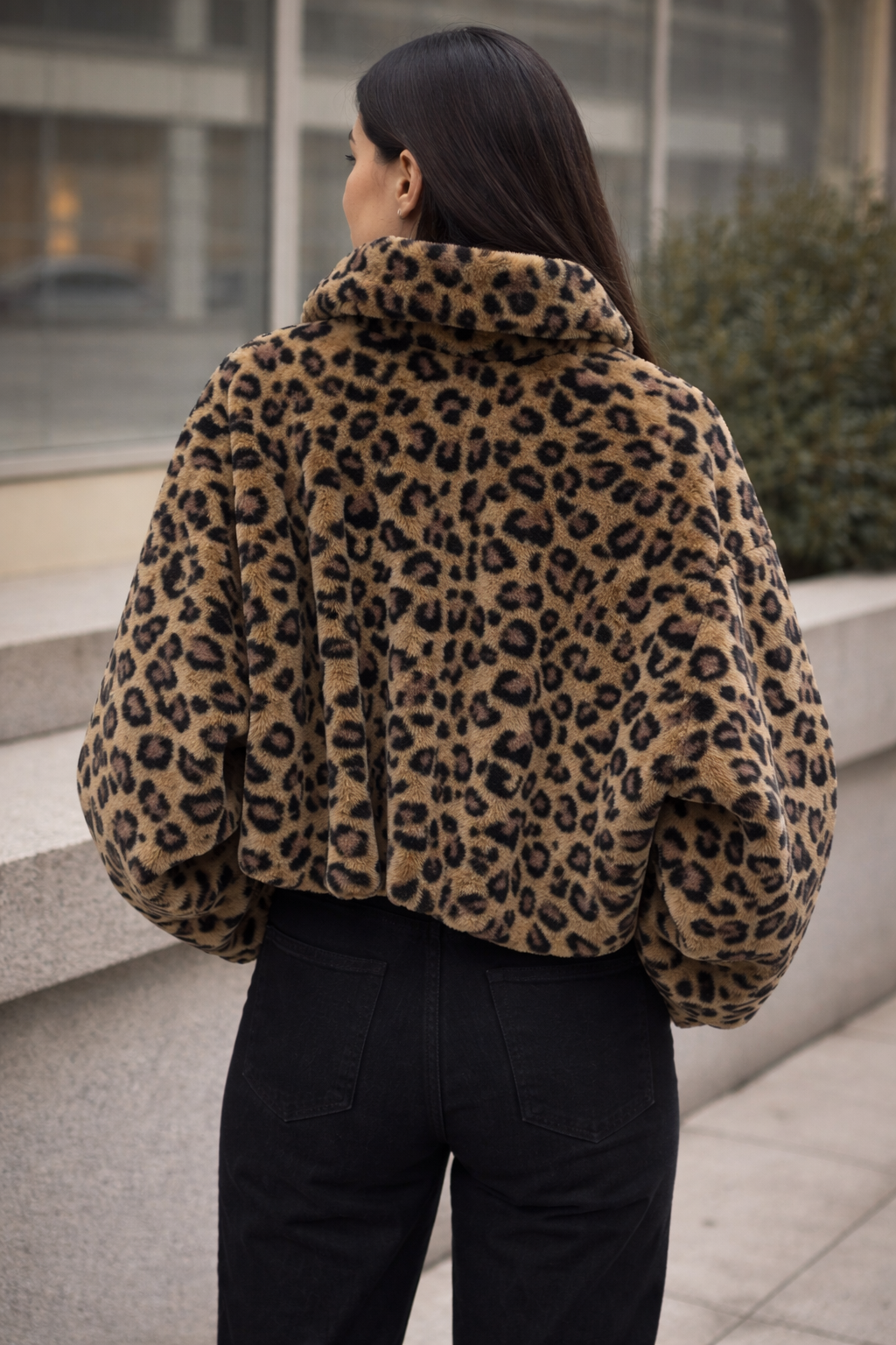 Leopard Print Cropped Faux Fur Jacket