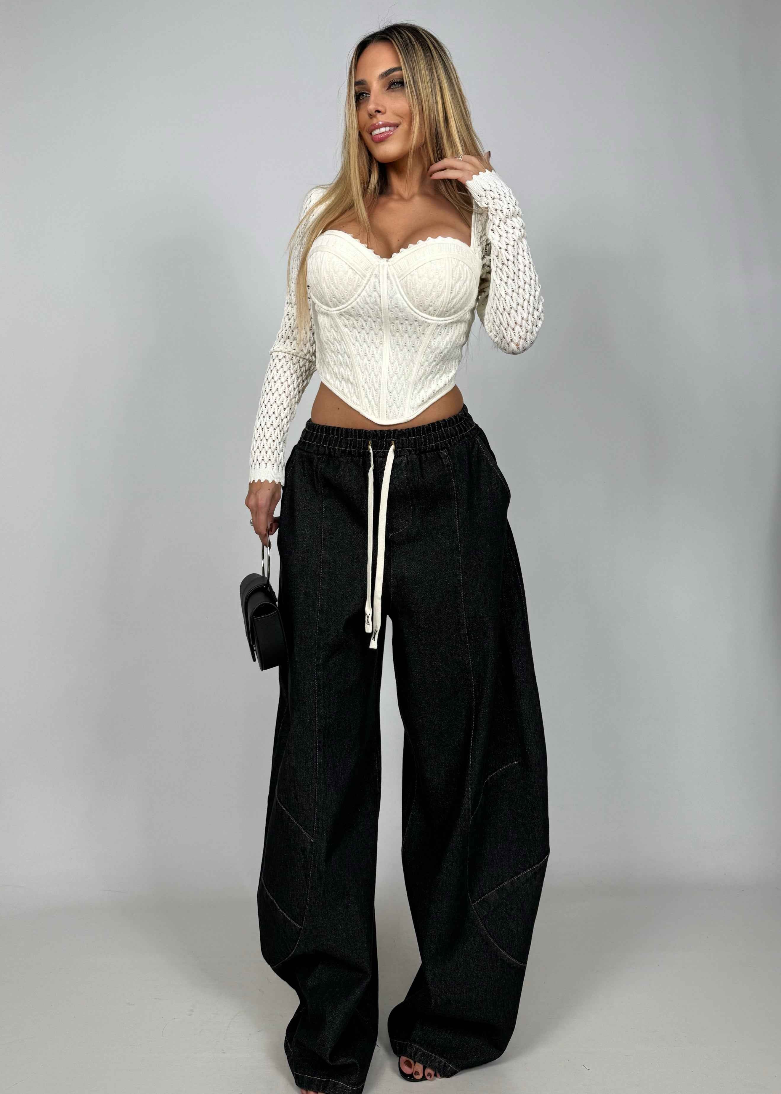 White Knitted Long Sleeve Corset Top – Structured Bustier Design